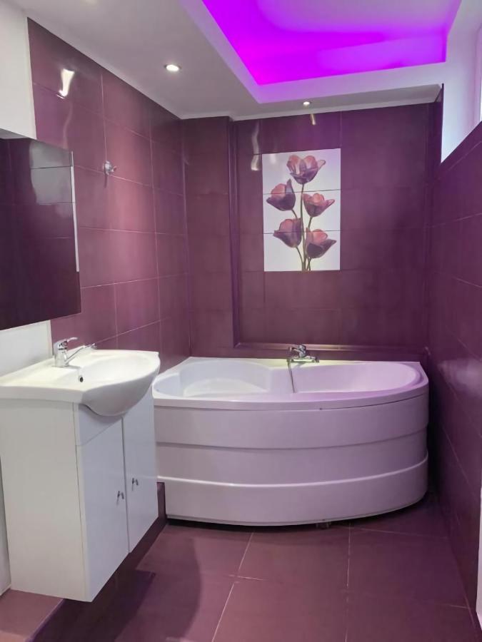 Karra Hotels Voluntari Екстер'єр фото