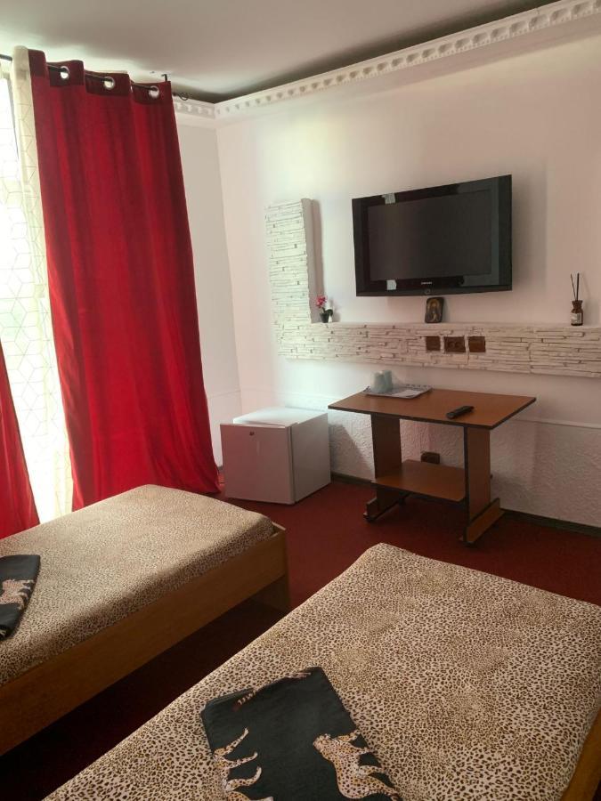 Karra Hotels Voluntari Екстер'єр фото