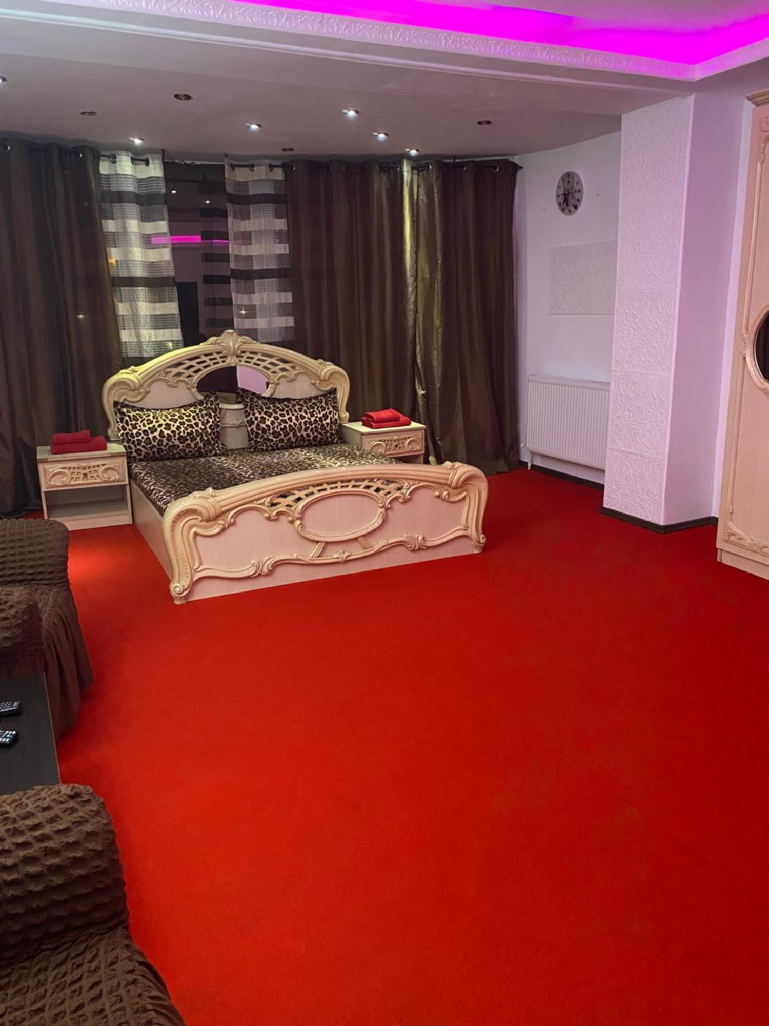 Karra Hotels Voluntari Екстер'єр фото