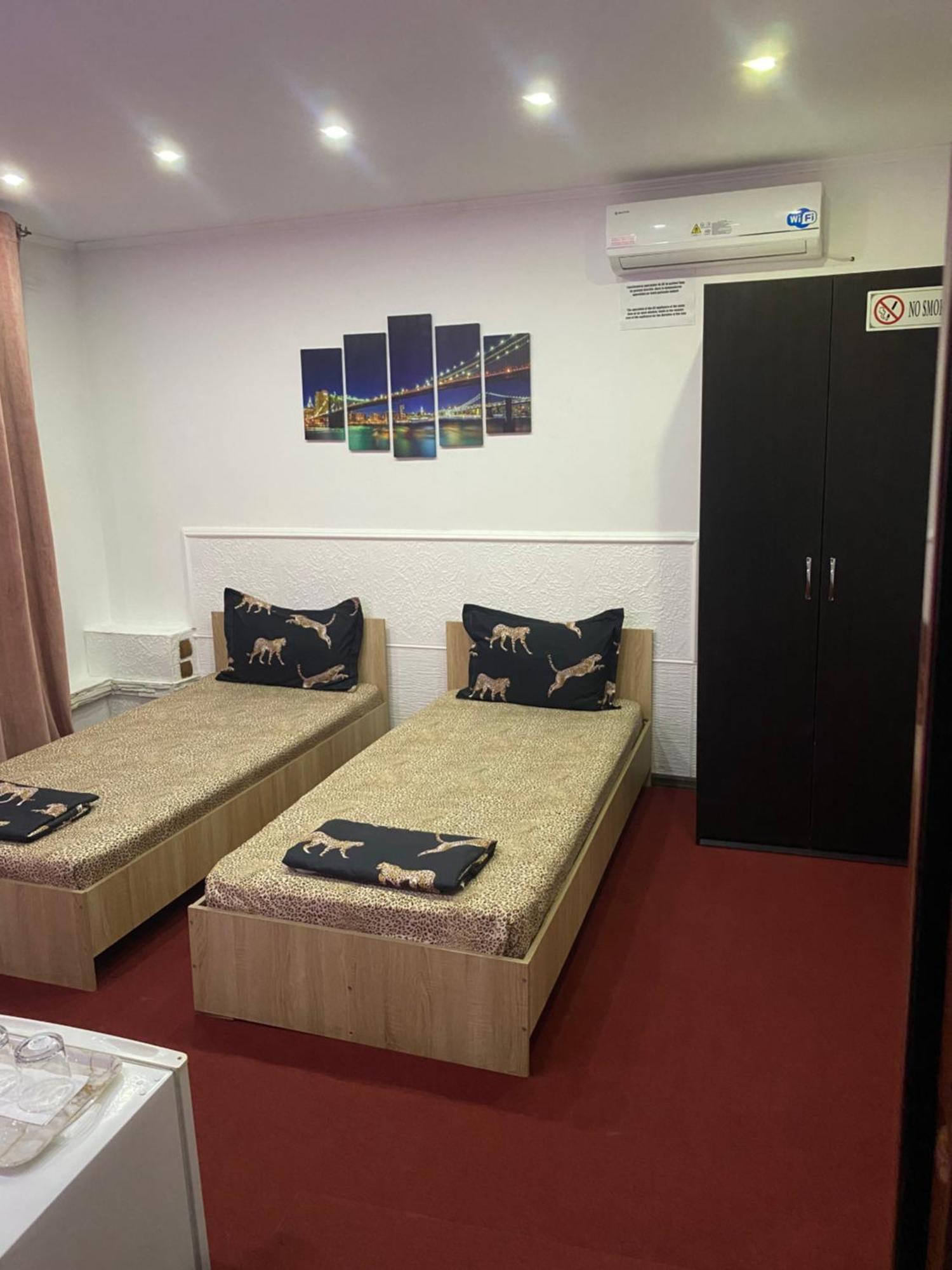 Karra Hotels Voluntari Екстер'єр фото