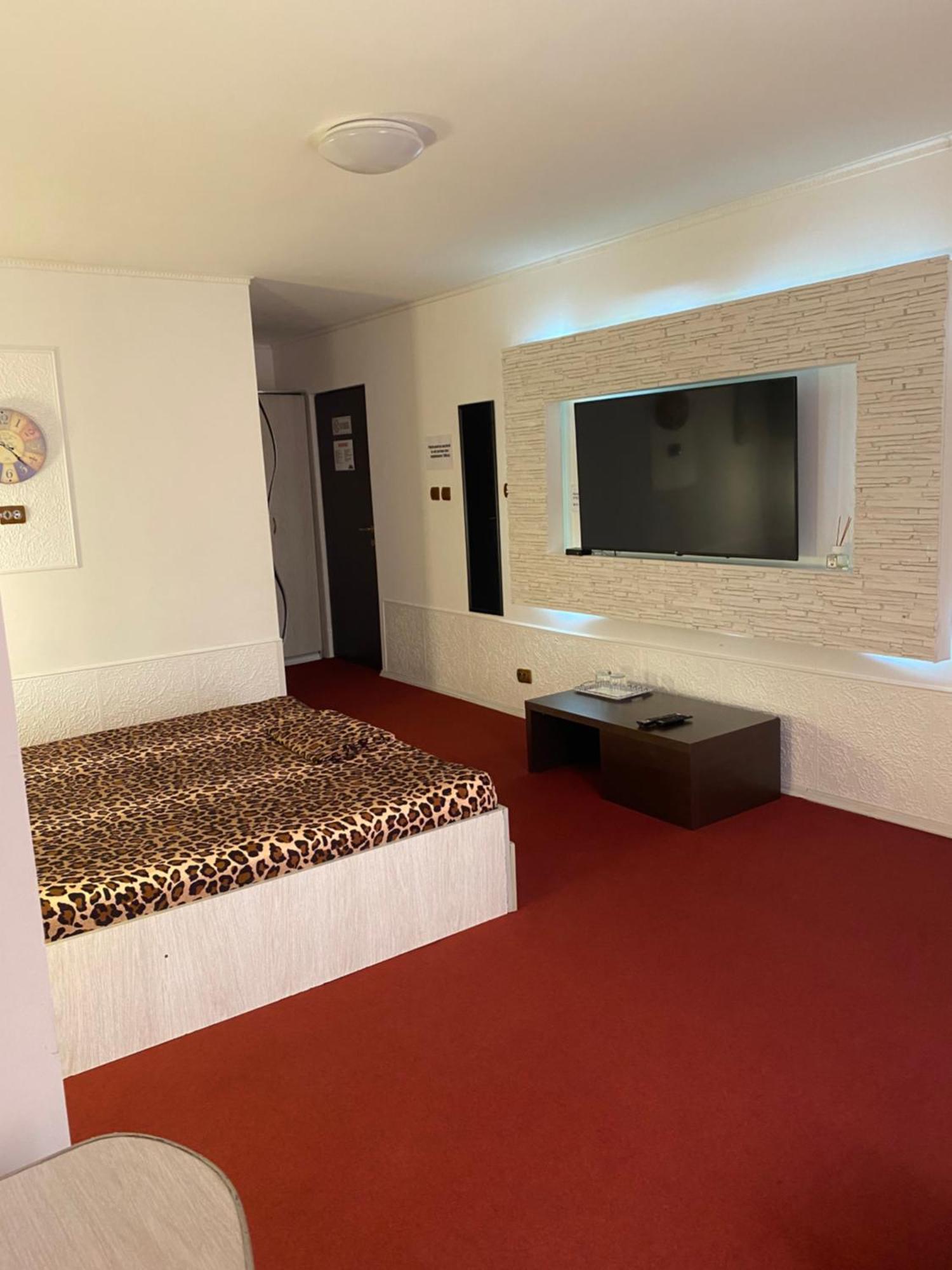 Karra Hotels Voluntari Екстер'єр фото