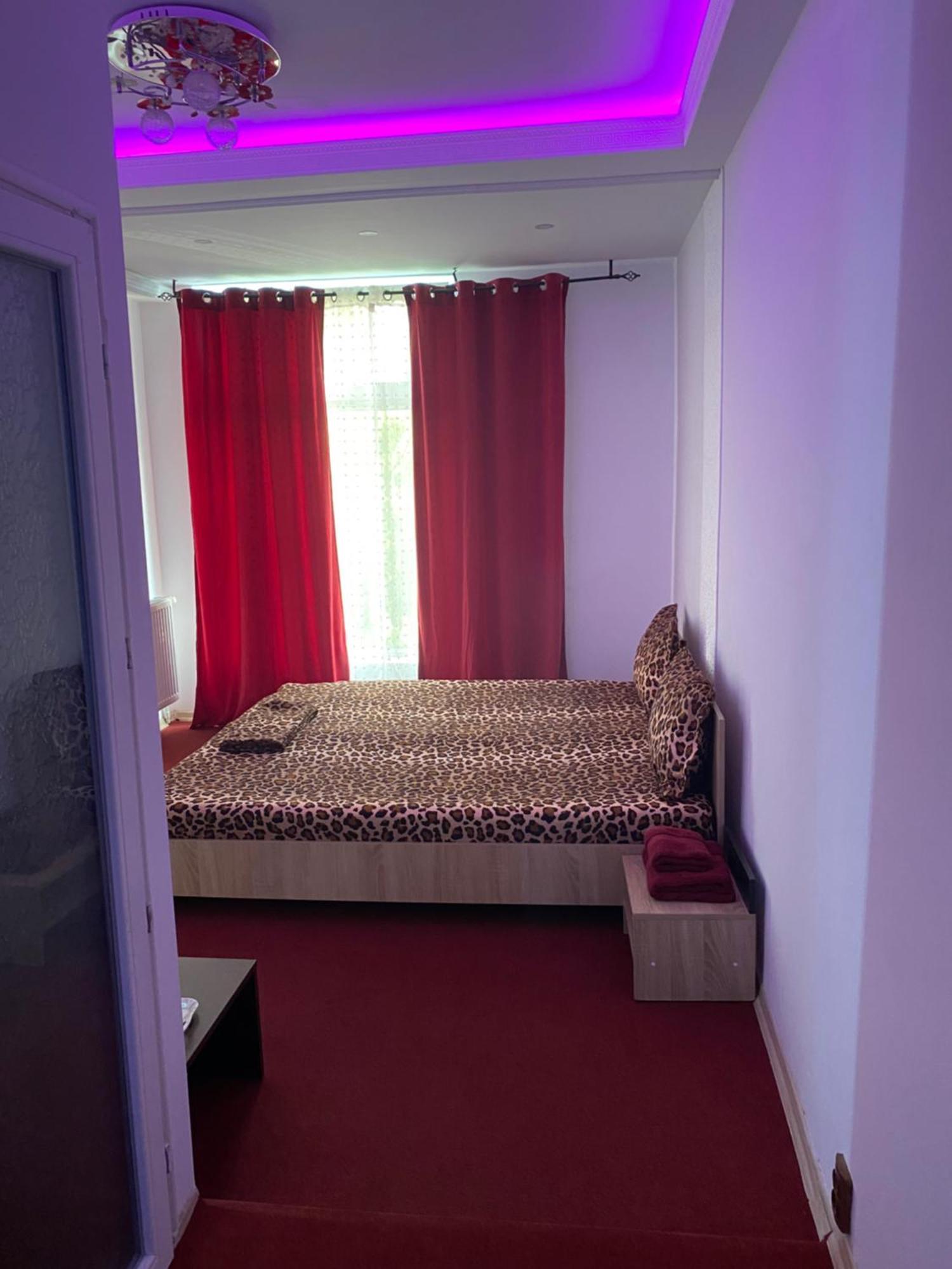 Karra Hotels Voluntari Екстер'єр фото